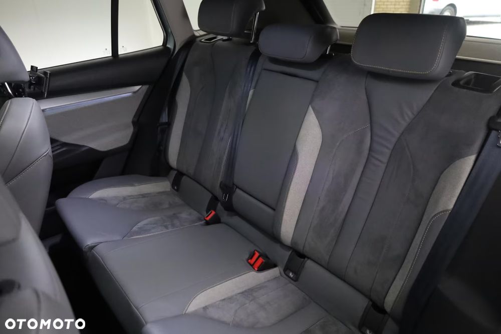 Skoda Enyaq 80 82kWh Maxx - 13