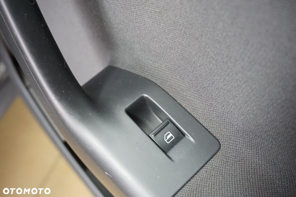 Volkswagen Golf Plus 1.6 Tour - 23