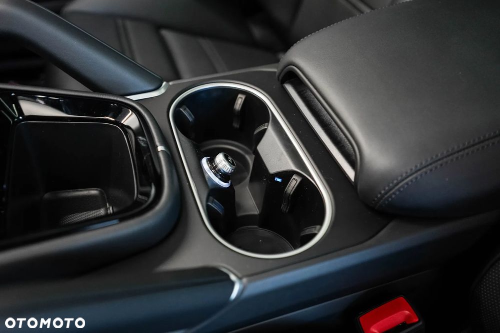 Porsche Cayenne Turbo E-Hybrid PHEV - 27