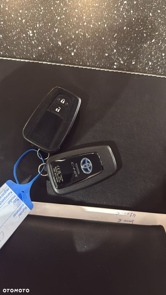 Toyota C-HR 1.8 Hybrid Dynamic - 31