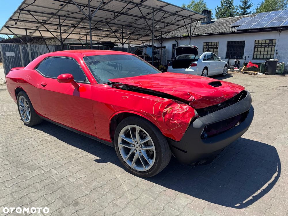 Dodge Challenger - 7