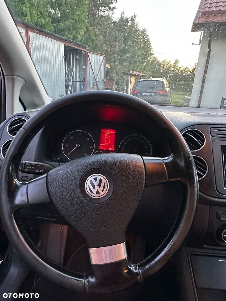 Volkswagen Golf V 2.0 TDI Comfortline - 11