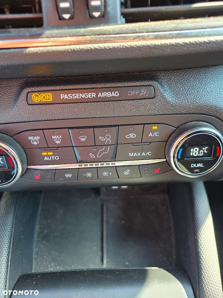 Ford Focus 1.0 EcoBoost Hybrid ACTIVE X - 13