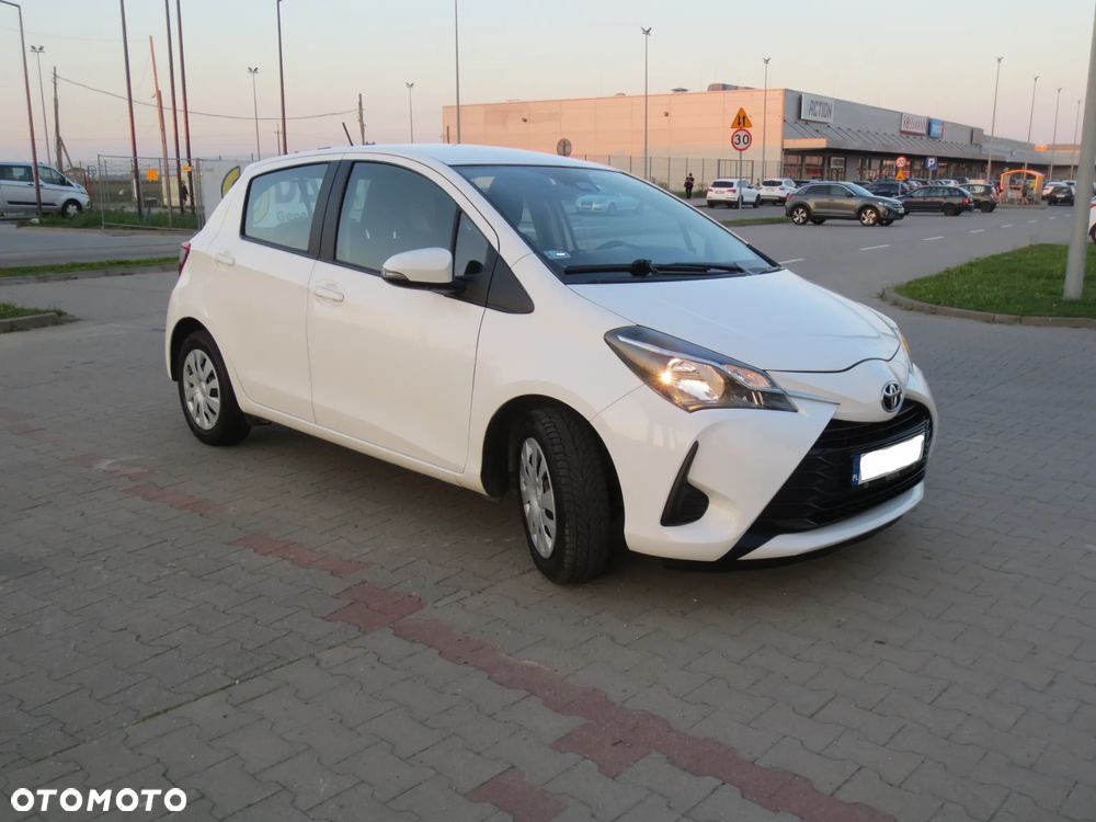 Toyota Yaris - 3