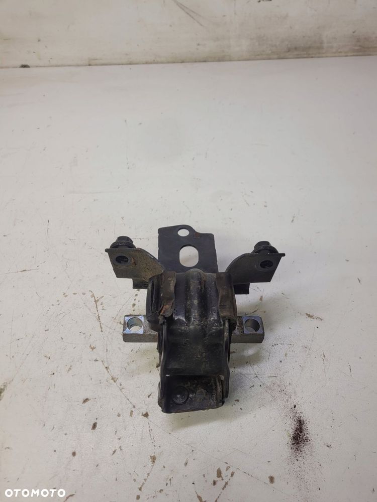 ŁAPA PODUSZKA SILNIKA AUDI A1 VW SEAT 6R0199555 - 6