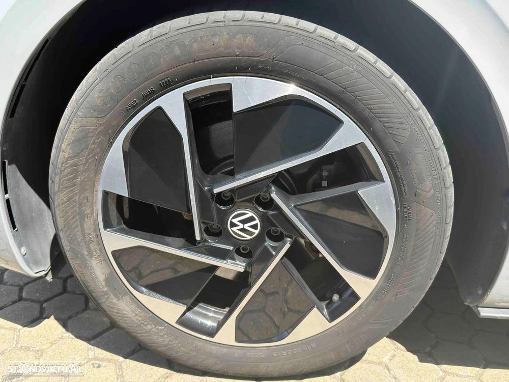 VW ID.3 Pro Performance - 11