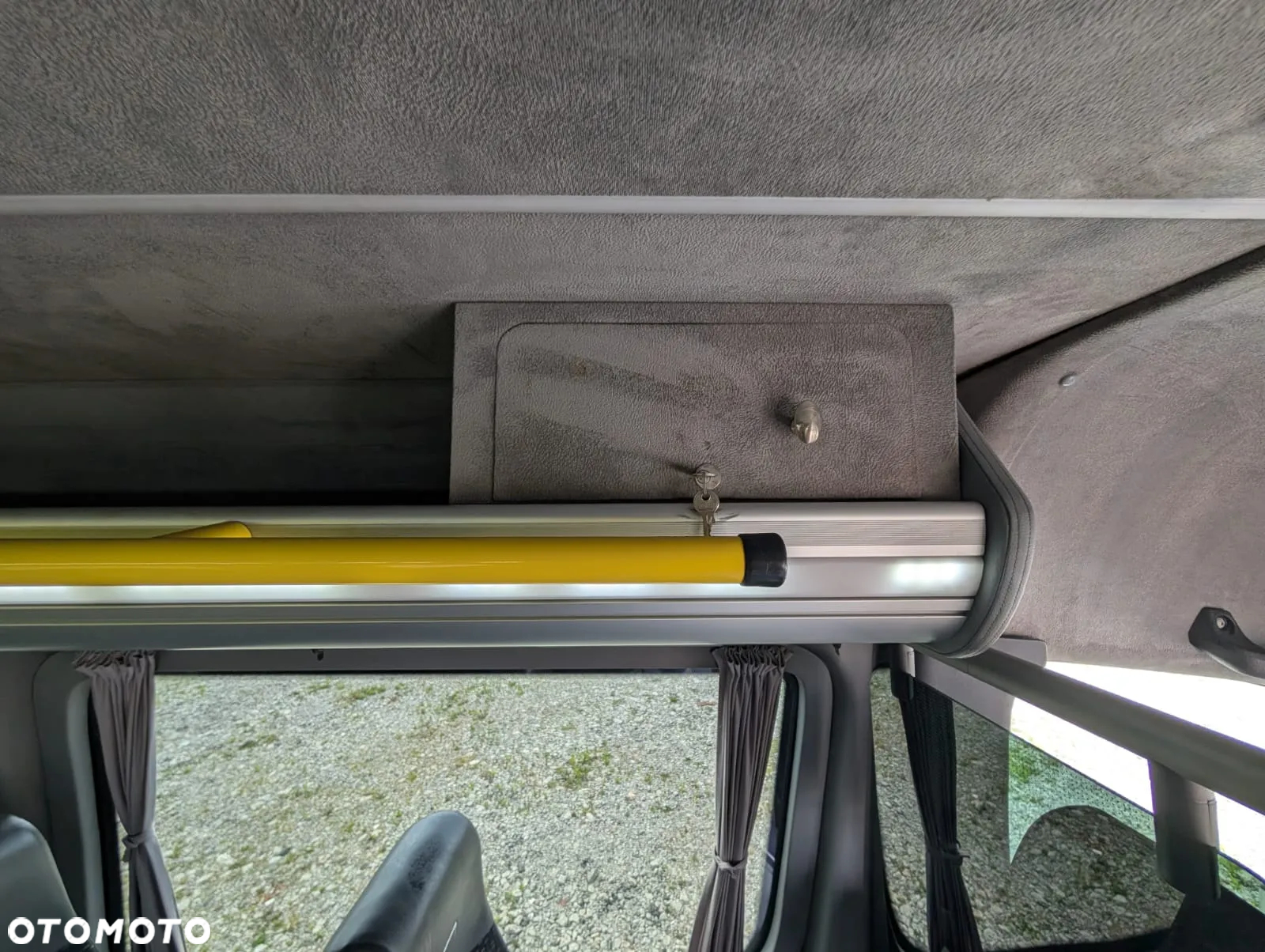 Mercedes-Benz Sprinter 516 - 19