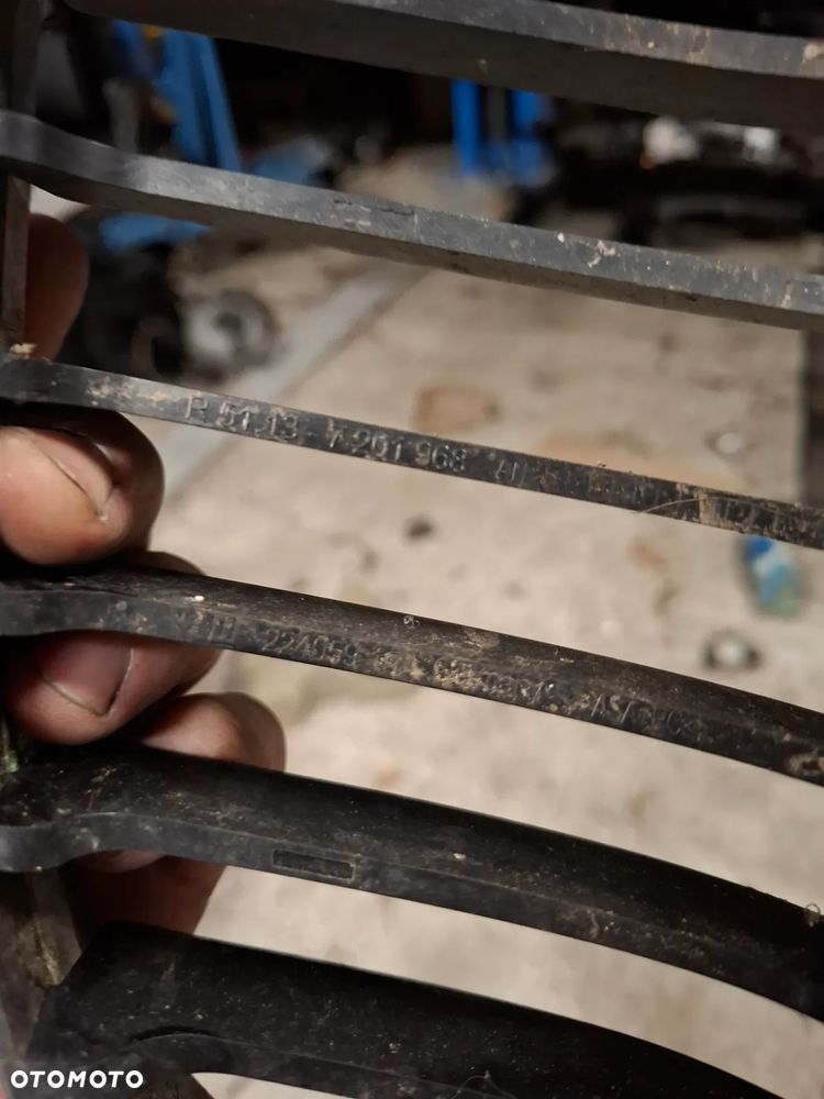 NERKA ATRAPA GRILL PRAWA PRAWY BMW E90 LIFT 08-12 SLASK WYSYLKA - 4