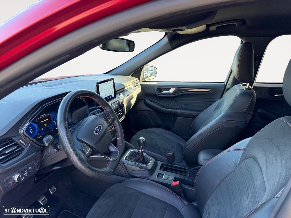 Ford Kuga 1.5 EcoBoost ST-Line X - 9