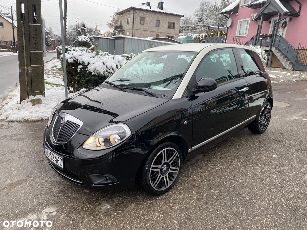 Lancia Ypsilon - 3