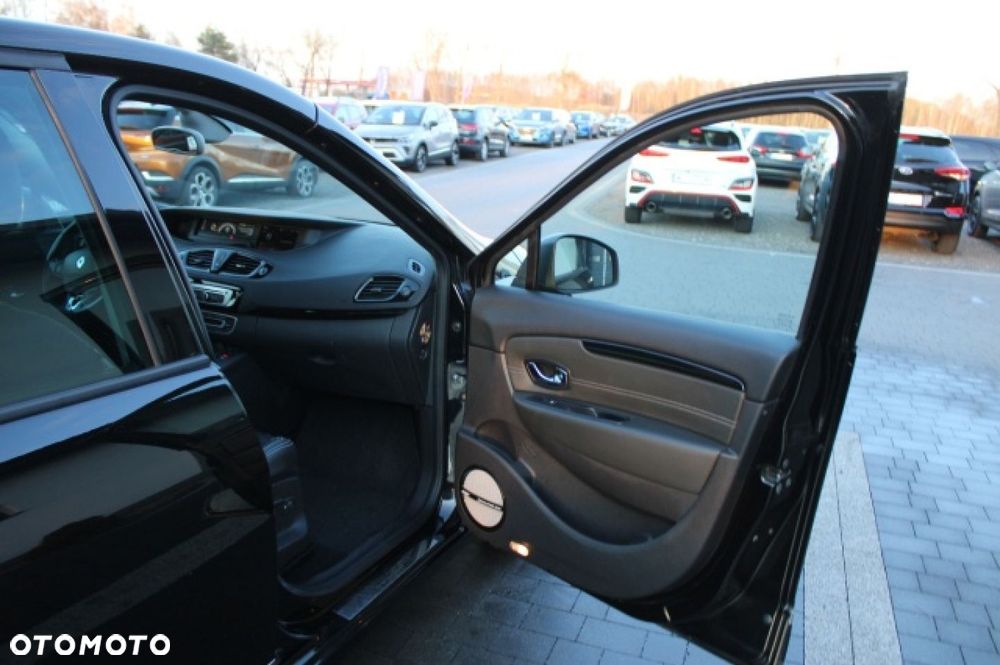 Renault Scenic - 31