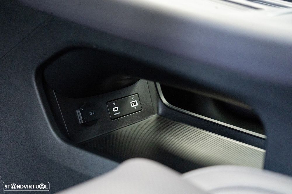 Leapmotor C10 28.4 kWh REEV Design - 42