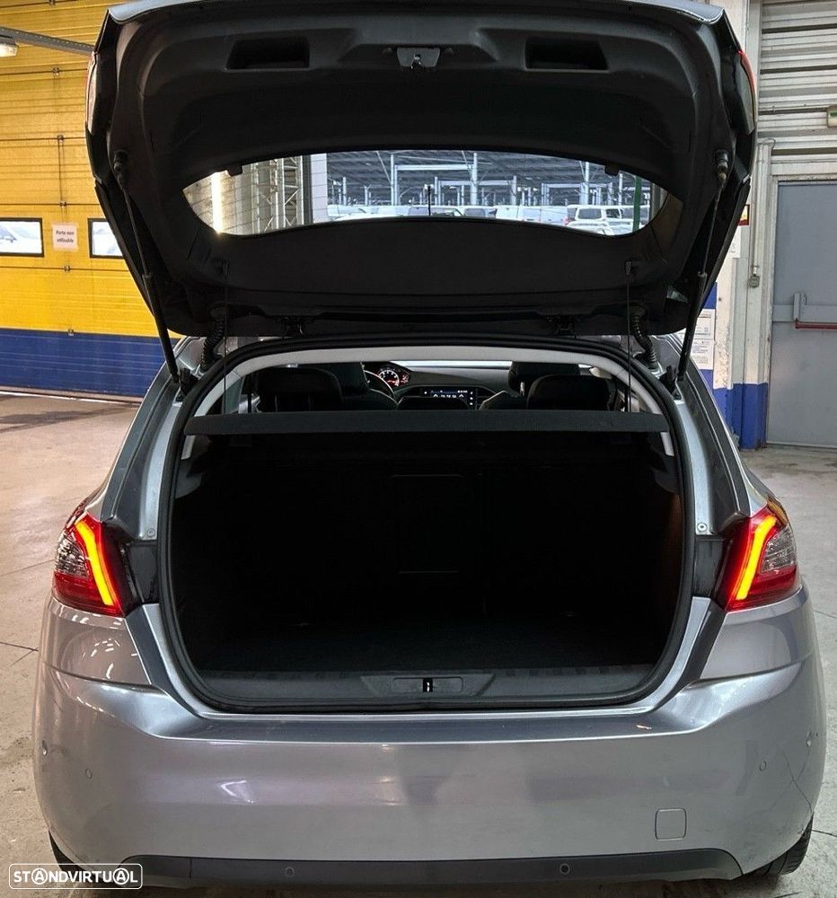 Peugeot 308 1.2 PureTech GT - 11