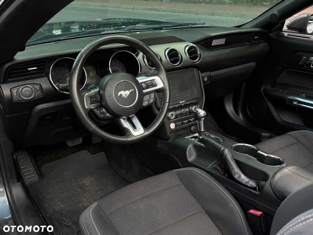 Ford Mustang 3.7 V6 - 14