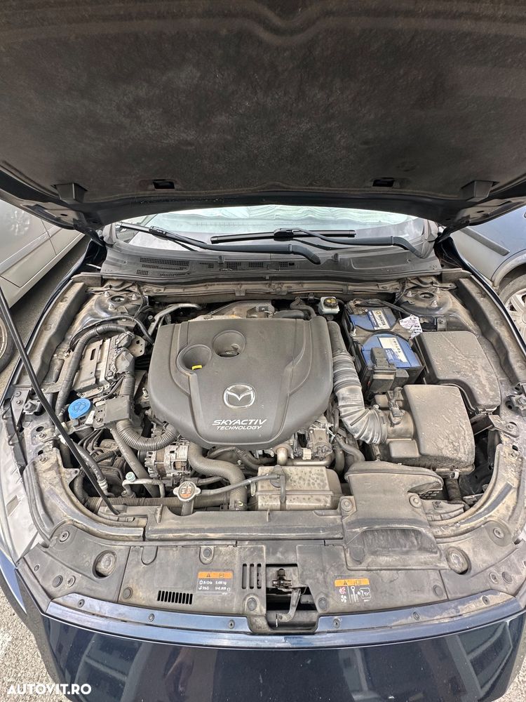 Mazda 3 SKYACTIV-D 150 Automatik Sports-Line - 16