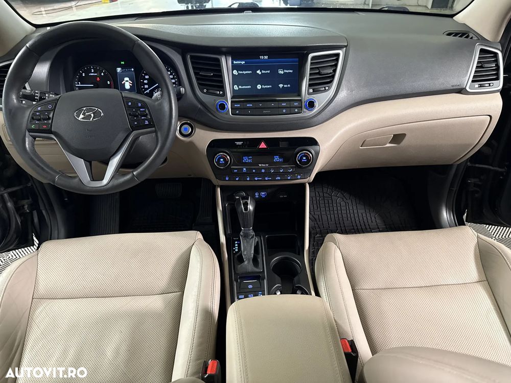 Hyundai Tucson - 10