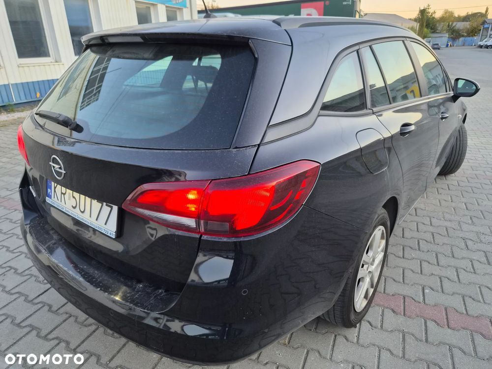 Opel Astra 2019 photo 3
