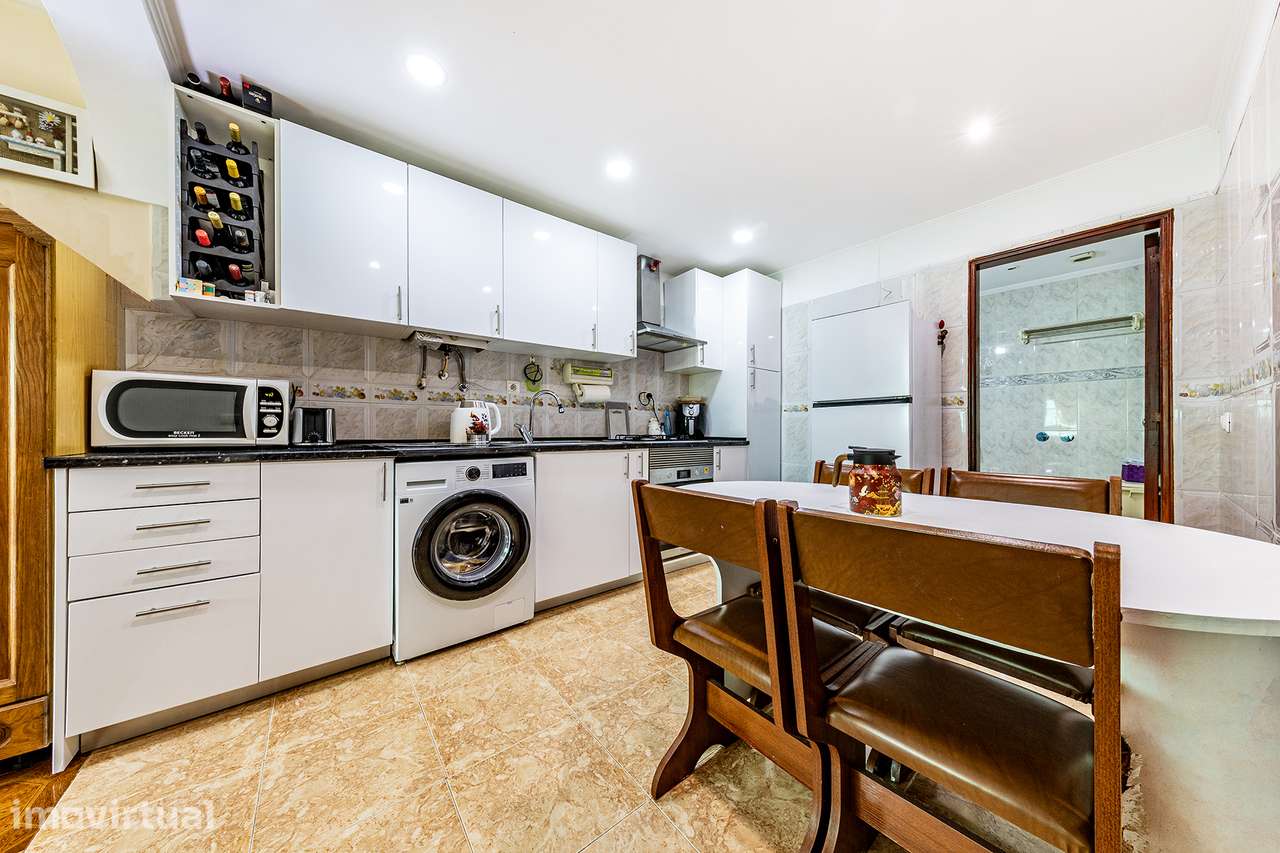 Apartamento T2 com Espaço Exterior, em Massamá! - Grande imagem: 3/24