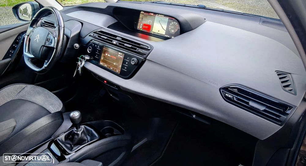 Citroën C4 Picasso 1.2 PureTech Live - 17