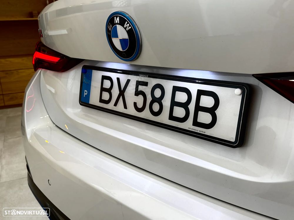 BMW i4 eDrive40 Pack Desportivo M - 54