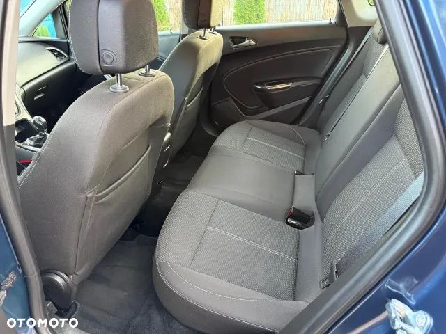 Opel Astra - 3