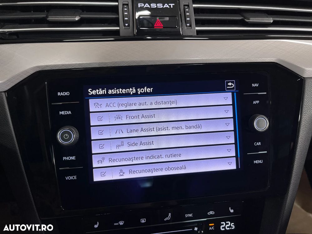 Volkswagen Passat 2.0 TDI DSG Comfortline - 17