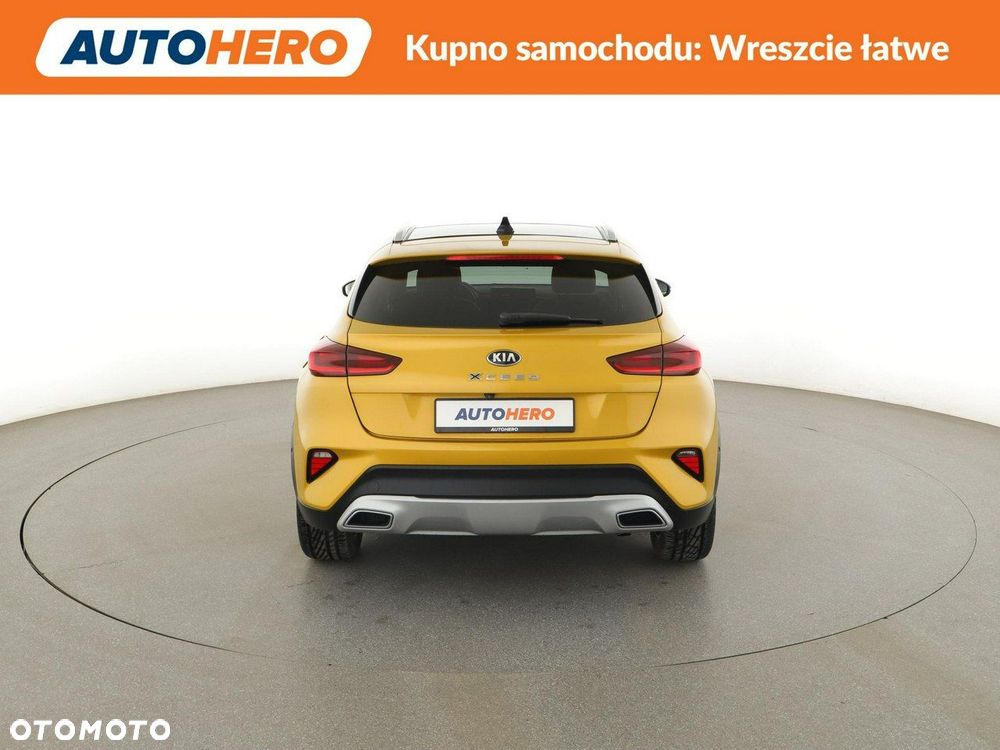 Kia XCeed 1.5 T-GDI Business Line DCT - 7