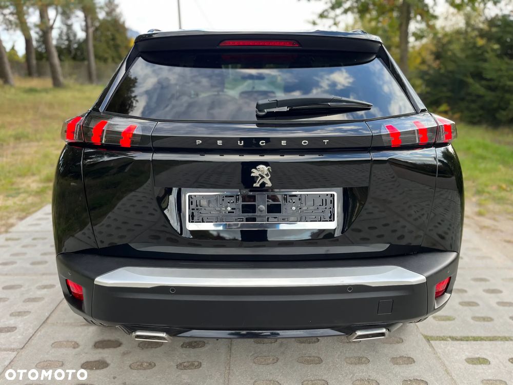 Peugeot 2008 1.2 PureTech GT Line S&S - 8