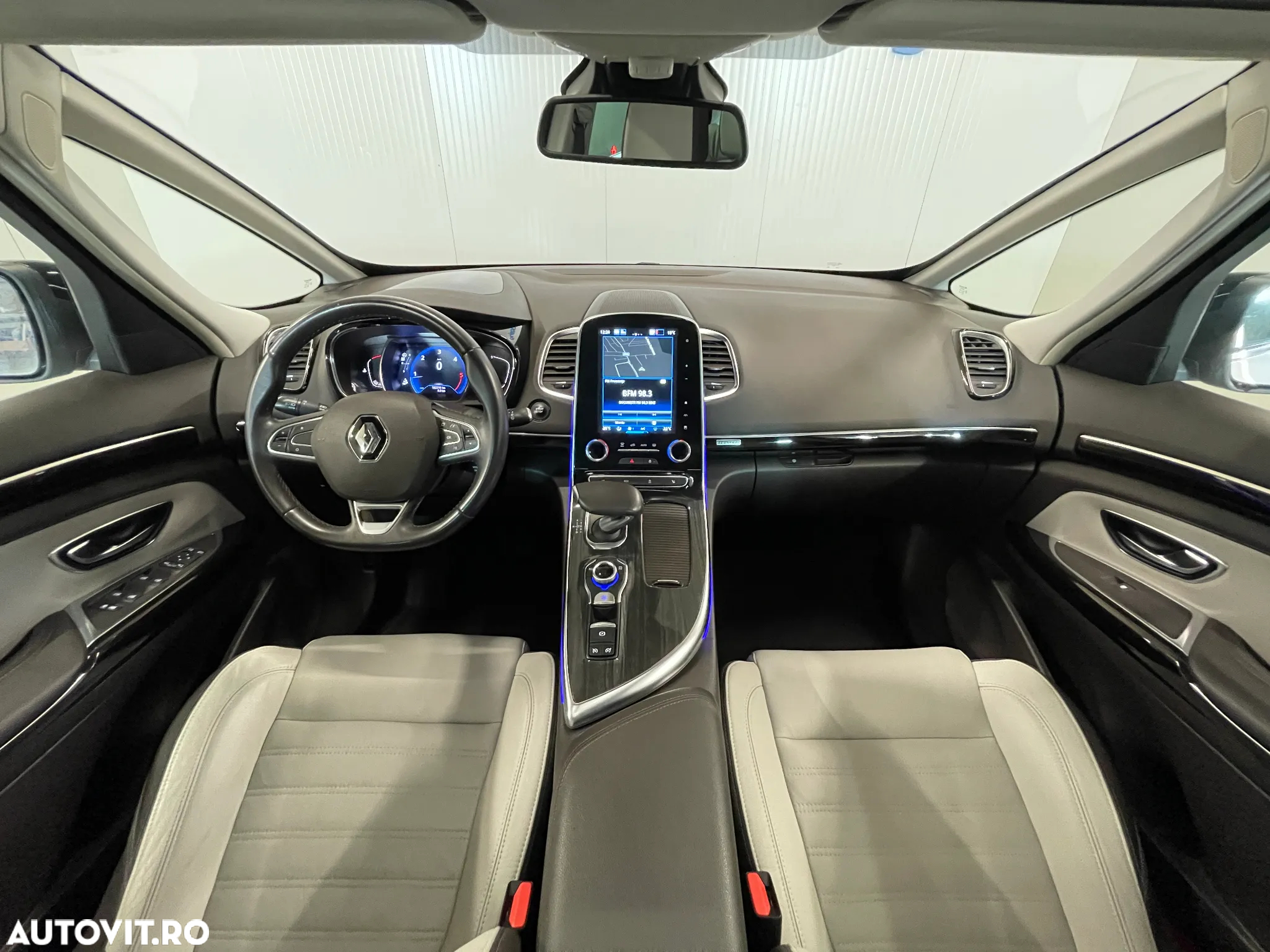Renault Espace BLUE dCi 200 EDC BUSINESS EDITION - 9