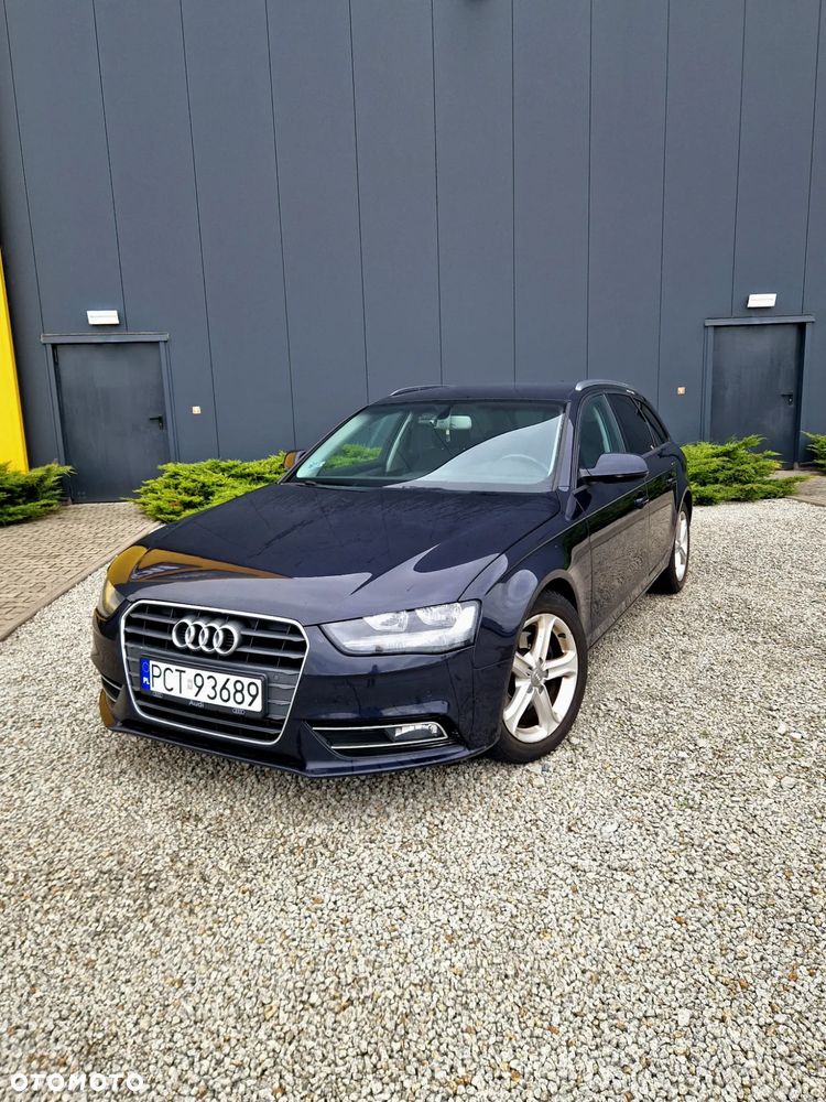 Audi A4 - 1