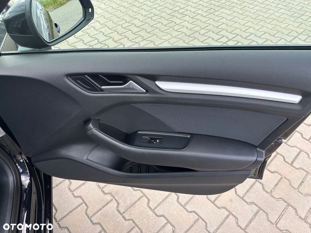 Audi A3 ver-1-4-tfsi-attraction - 25
