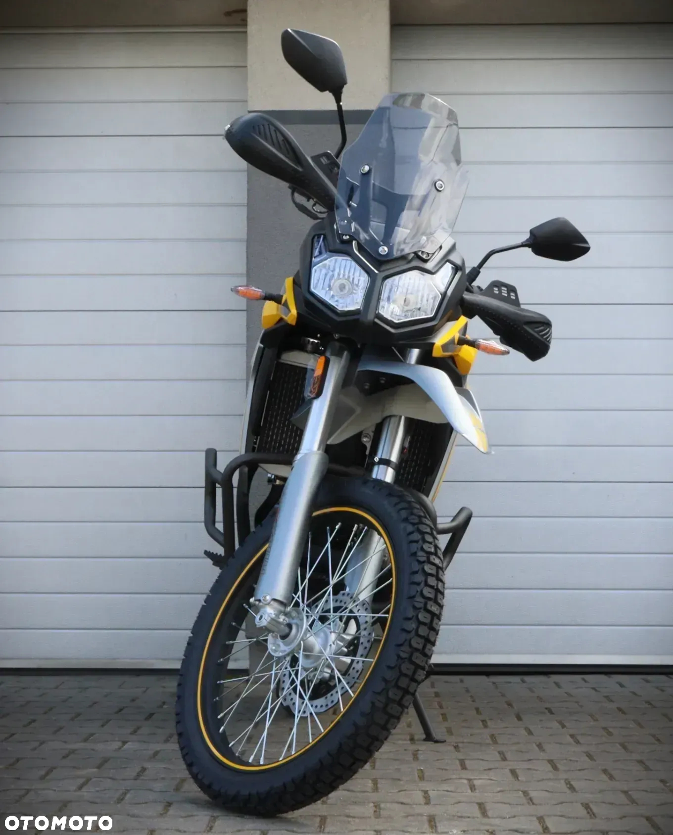 VOGE 300GY RALLY