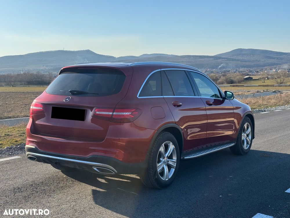 Mercedes-Benz GLC 250 d 4MATIC 9G-TRONIC AMG Line - 4