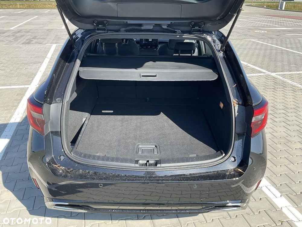 Toyota Corolla 2.0 Hybrid Comfort - 22