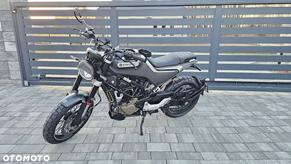 Husqvarna Svartpilen - 2