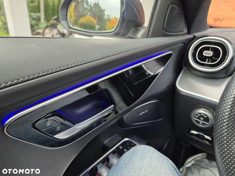 Mercedes-Benz Klasa C - 23