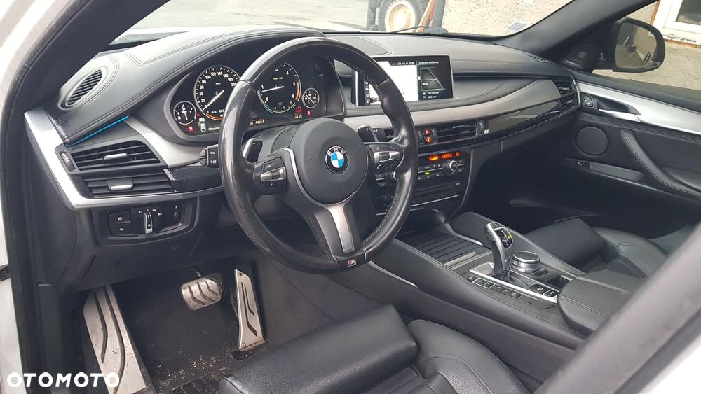 BMW X6 xDrive40d - 15