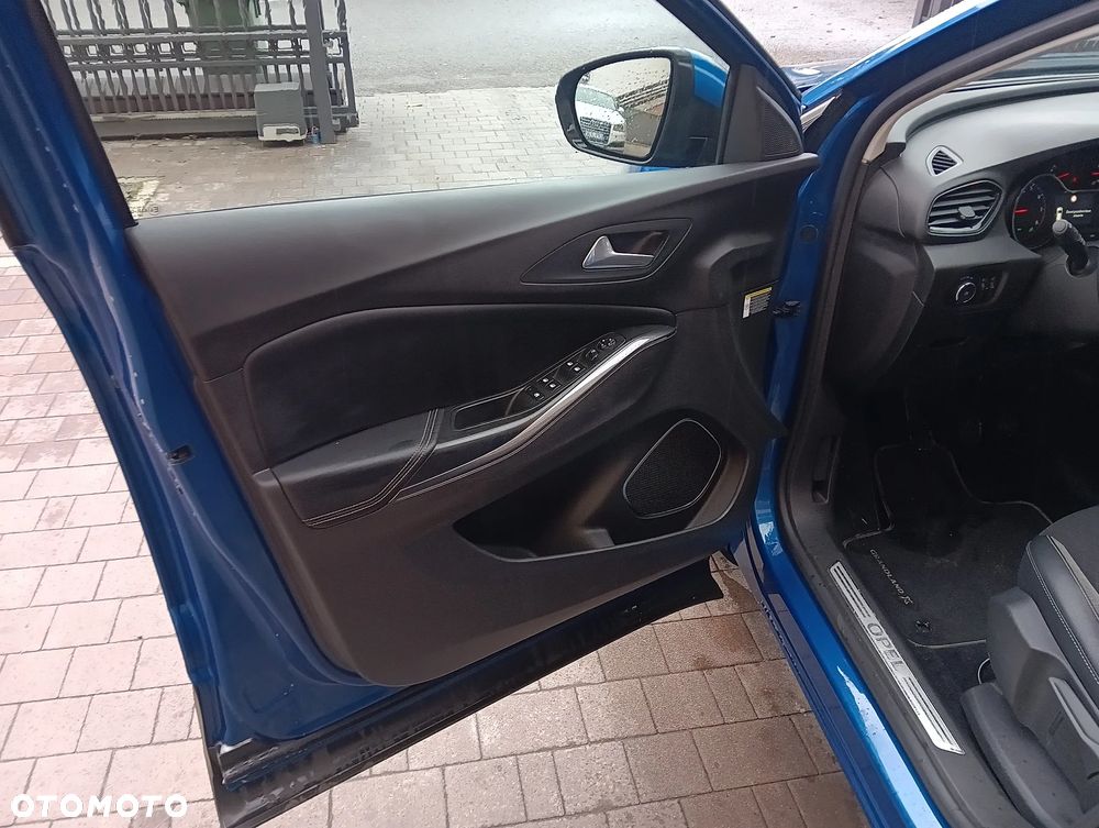 Opel Grandland X 1.2 Start/Stop Business INNOVATION - 12