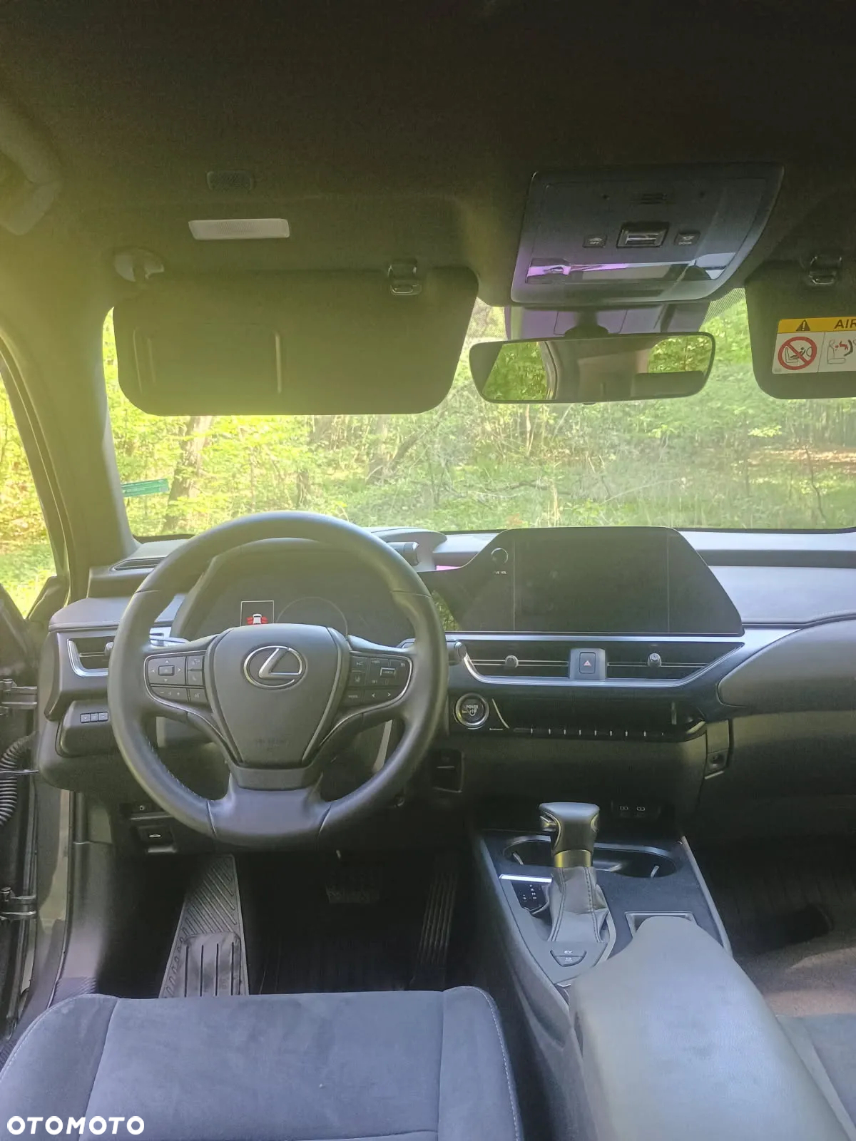 Lexus UX 250h GPF Business 2WD - 30