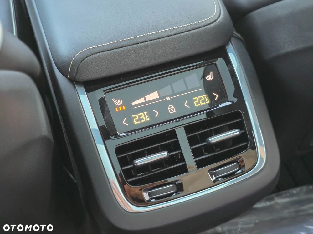 Volvo XC 60 B5 D AWD Geartronic RDesign - 19