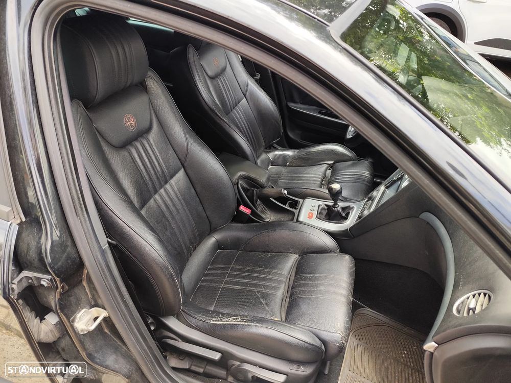 Alfa Romeo 159 Sportwagon 1.9 JTDm 16V TI - 7