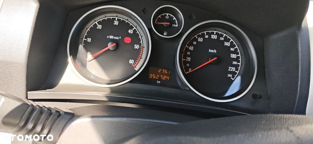 Opel Zafira 1.9 CDTI Cosmo - 7