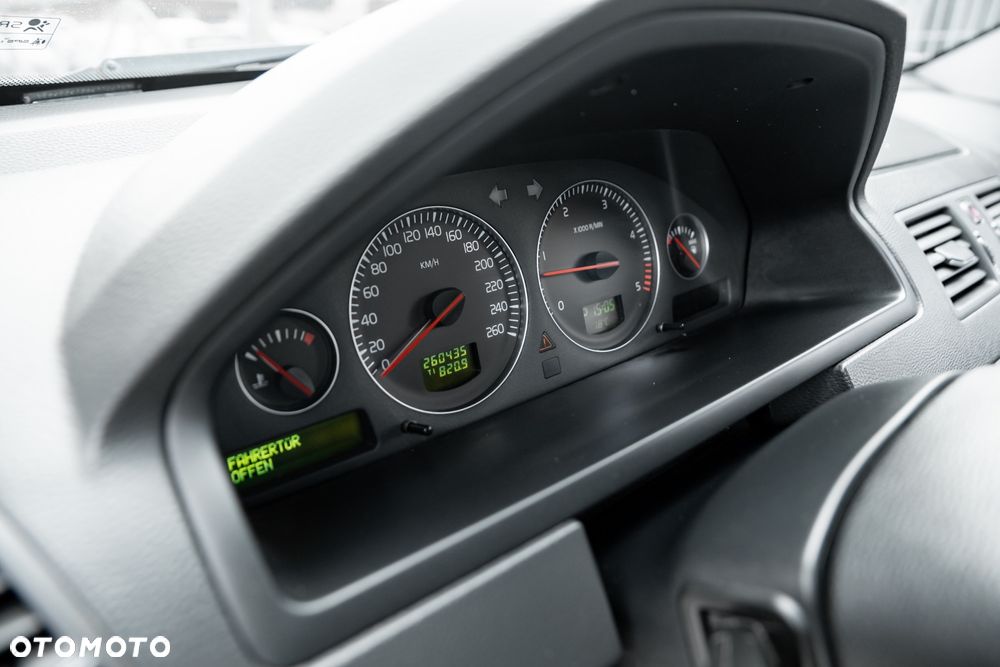 Volvo XC 90 D5 Momentum - 28