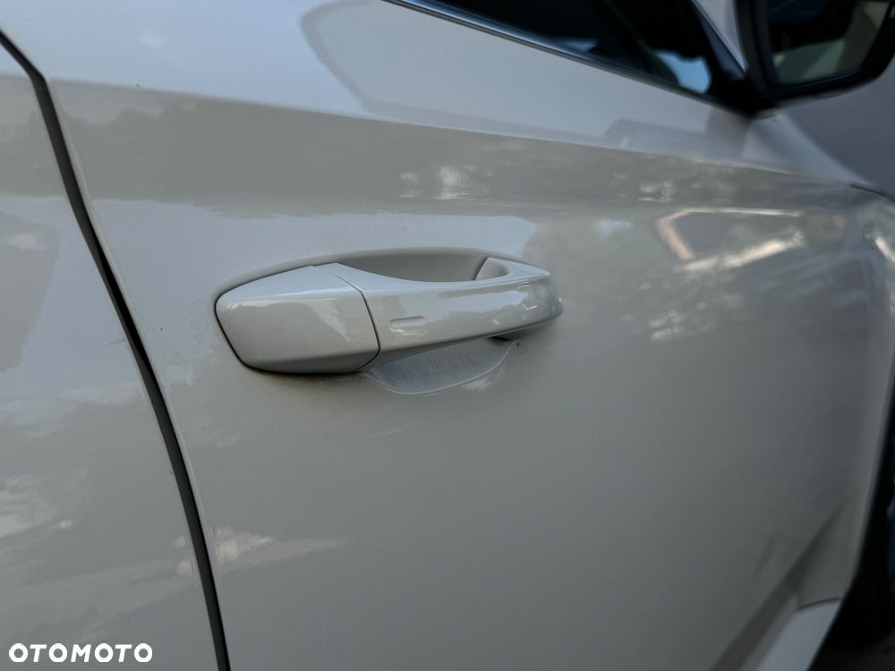 Skoda Superb 2.0 TDI DSG L&K - 15