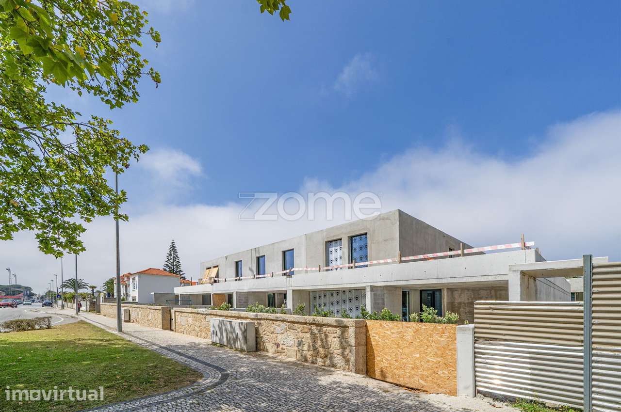 Moradia T3 de Luxo com Piscina no Centro de Esposende. - Grande imagem: 4/44