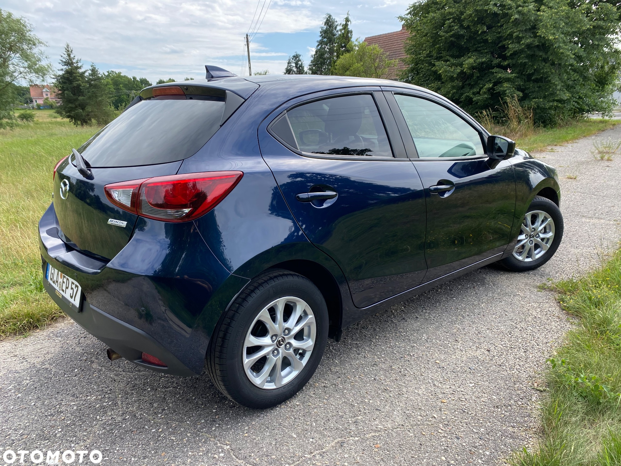 Mazda 2 SKYACTIV-G 90 Exclusive-Line - 3