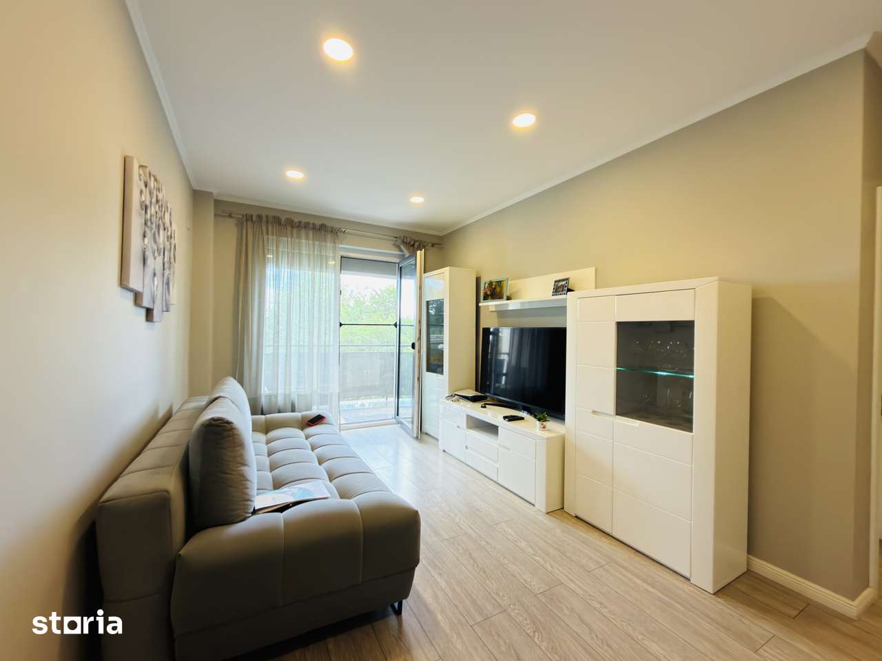 Apartament 3 camere, decomandat, etaj 1, 2 locuri de parcare - Braytim — fotografia 1