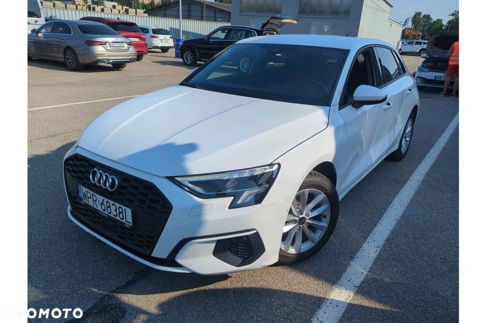 Audi A3 Sportback 1.5 TFSI S tronic - 1