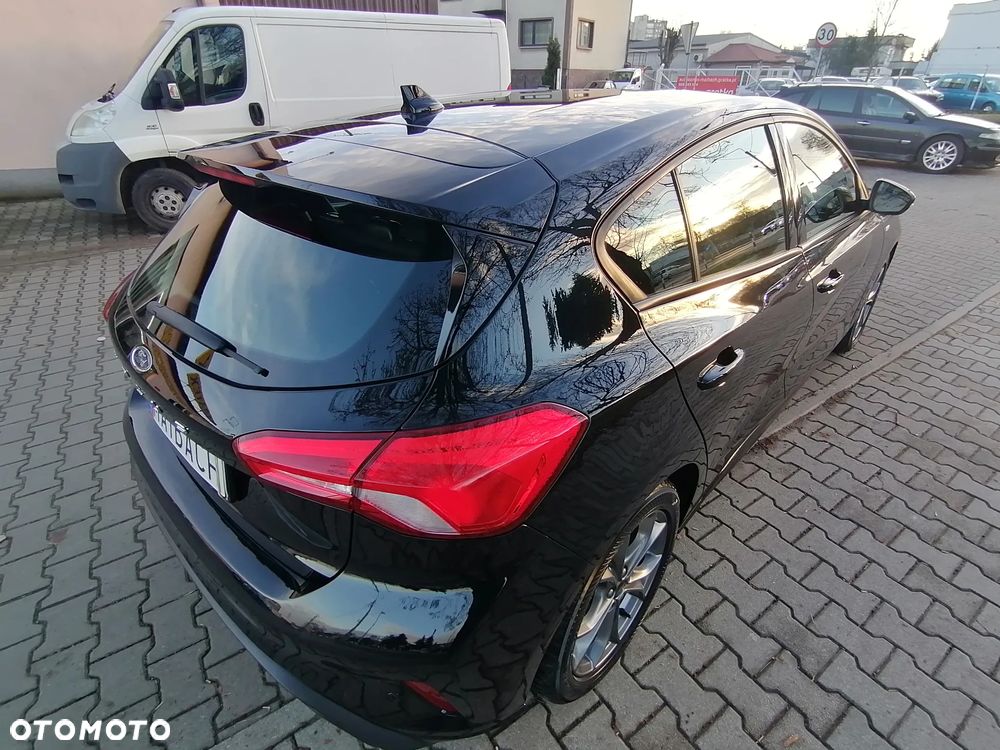 Ford Focus - 17