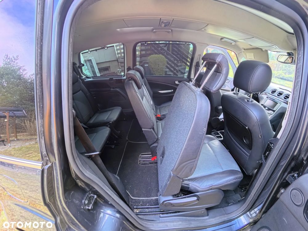 Ford Galaxy 2.0 TDCi Ghia - 22